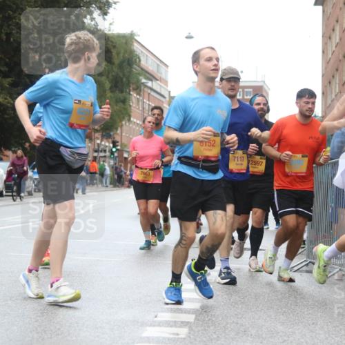 13.09.2026 - Kiel Lauf Markus Tischler http://msf.ph/oto/10363830 13.09.2026 11:56:25 Fleethörn 39, 8221, 7663, 52, 7117, 39, 12597 meine-sportfotos.de