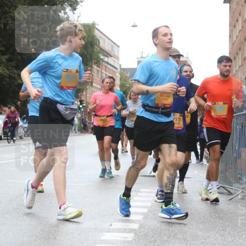 13.09.2026 - Kiel Lauf Markus Tischler http://msf.ph/oto/10363841 13.09.2026 11:56:25 Fleethörn 39, 8221, 7663, 6152, 97, 7117, 292 meine-sportfotos.de