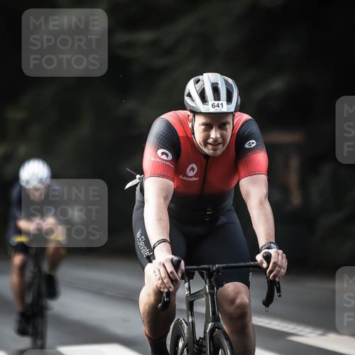 13.09.2026 - Stadtparktriathlon H.Heesch http://msf.ph/oto/10363842 13.09.2026 11:20:46 Radfahren 594, 602, 630, 641, 668, 824 meine-sportfotos.de