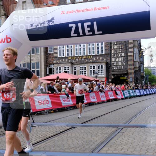 13.09.2026 - 21. swb-Marathon Bremen Tim E. http://msf.ph/oto/10363866 13.09.2026 13:01:29 Ziel 1411, 1619, 3019, 4328, 5663 meine-sportfotos.de