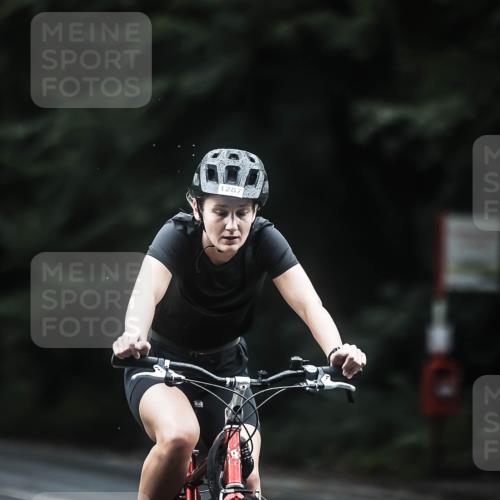 13.09.2026 - Stadtparktriathlon H.Heesch http://msf.ph/oto/10363871 13.09.2026 13:11:59 Radfahren 1260, 1275, 1287, 1338, 1408 meine-sportfotos.de