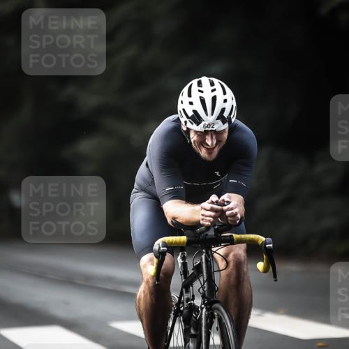 13.09.2026 - Stadtparktriathlon H.Heesch http://msf.ph/oto/10363878 13.09.2026 11:20:47 Radfahren 594, 602, 630, 641, 668, 824 meine-sportfotos.de