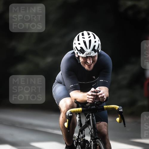 13.09.2026 - Stadtparktriathlon H.Heesch http://msf.ph/oto/10363886 13.09.2026 11:20:47 Radfahren 594, 602, 630, 641, 668, 824 meine-sportfotos.de