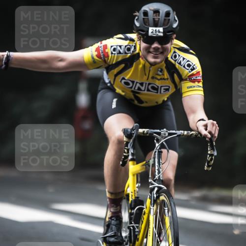 13.09.2026 - Stadtparktriathlon H.Heesch http://msf.ph/oto/10363908 13.09.2026 10:09:32 Radfahren 211, 245 meine-sportfotos.de
