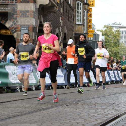 13.09.2026 - 21. swb-Marathon Bremen Strokosch-Dieckow http://msf.ph/oto/10363914 13.09.2026 10:59:24 Ziel 10383, 10415, 10427, 10477, 10668, 10787, 10843, 11034, 11125, 11267, 11278, 11301, 11302, 11602, 11913, 12015, 12118, 12127, 12130, 12131, 12200, 12271, 12297, 12414, 10147, 10745, 10922, 11151, 11207, 11519, 11594, 12295, 12481, 12527 meine-sportfotos.de