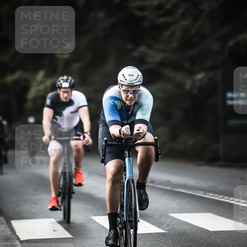 13.09.2026 - Stadtparktriathlon H.Heesch http://msf.ph/oto/10363915 13.09.2026 11:20:50 Radfahren 602, 630, 635, 641, 668, 686 meine-sportfotos.de