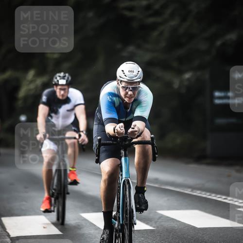 13.09.2026 - Stadtparktriathlon H.Heesch http://msf.ph/oto/10363920 13.09.2026 11:20:50 Radfahren 602, 630, 635, 641, 668, 686 meine-sportfotos.de