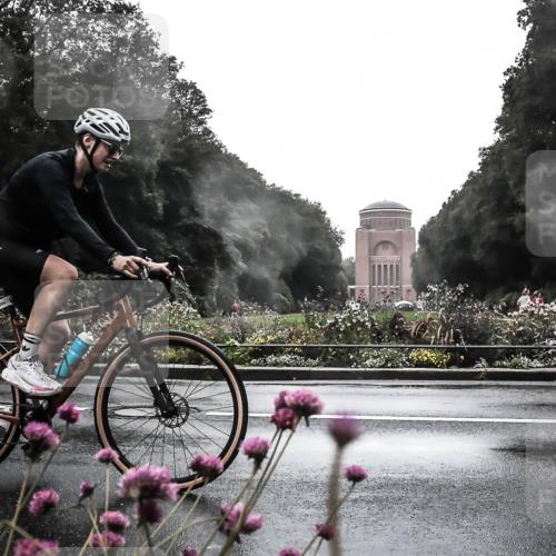 13.09.2026 - Stadtparktriathlon H.Heesch http://msf.ph/oto/10363947 13.09.2026 12:32:24 Radfahren 1094 meine-sportfotos.de