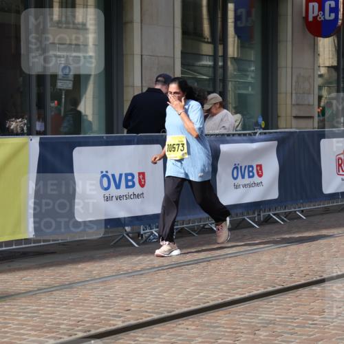 13.09.2026 - 21. swb-Marathon Bremen Strokosch-Dieckow http://msf.ph/oto/10363949 13.09.2026 11:26:35 Ziel 10573, 11254, 11851, 12377, 12408, 10667, 11538 meine-sportfotos.de
