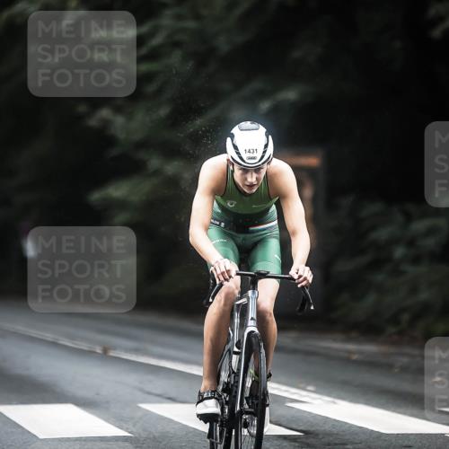 13.09.2026 - Stadtparktriathlon H.Heesch http://msf.ph/oto/10364019 13.09.2026 13:12:12 Radfahren 1374, 1409, 1431 meine-sportfotos.de