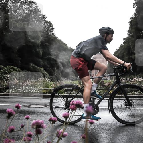 13.09.2026 - Stadtparktriathlon H.Heesch http://msf.ph/oto/10364040 13.09.2026 12:33:28 Radfahren 981, 1025, 1058, 1168 meine-sportfotos.de