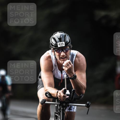 13.09.2026 - Stadtparktriathlon H.Heesch http://msf.ph/oto/10364042 13.09.2026 11:20:55 Radfahren 618, 630, 635, 665, 668, 686, 745, 806 meine-sportfotos.de