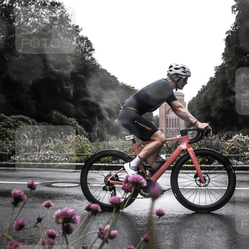 13.09.2026 - Stadtparktriathlon H.Heesch http://msf.ph/oto/10364055 13.09.2026 12:33:32 Radfahren 981, 1168 meine-sportfotos.de
