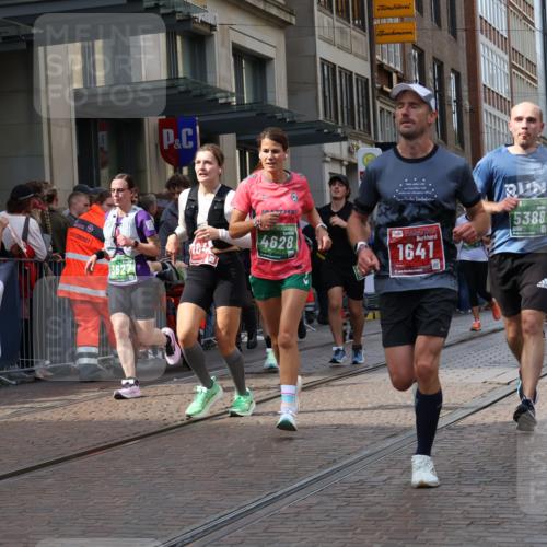 13.09.2026 - 21. swb-Marathon Bremen Strokosch-Dieckow http://msf.ph/oto/10364058 13.09.2026 13:37:05 Ziel 270, 391, 448, 869, 1180, 3323, 3333, 3627, 3804, 3823, 4300, 4433, 4628, 4947, 5388, 5547, 5577, 5612, 5738, 5791, 6046, 6804, 6904, 6911, 6947, 7074, 7571, 8268, 8380, 8439, 8443, 8458, 8553, 8674, 8748, 8753, 9140, 9441, 9701, 10062, 10106, 13077, 551, 813, 843, 950, 1285, 1641, 1849, 1854, 1936, 1991, 2241, 2275, 2531, 2930, 3122, 3541, 3635, 3732, 3787, 3874, 3894, 3909, 3998, 4261, 4410, 4448, 4932, 4947, 5236, 5355, 6046, 6056, 6269, 6408, 6431, 6629, 6961, 7006, 7046 meine-sportfotos.de