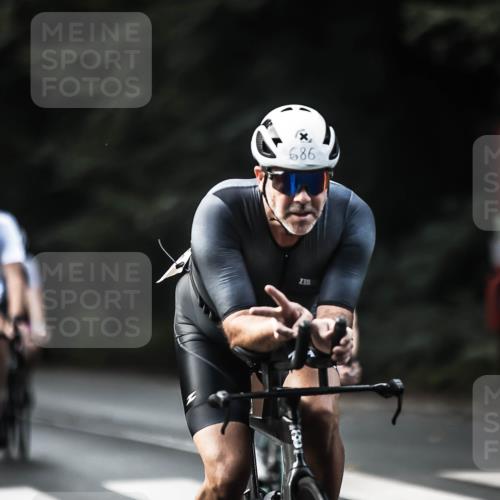 13.09.2026 - Stadtparktriathlon H.Heesch http://msf.ph/oto/10364072 13.09.2026 11:20:57 Radfahren 618, 621, 630, 635, 665, 686, 745, 806 meine-sportfotos.de