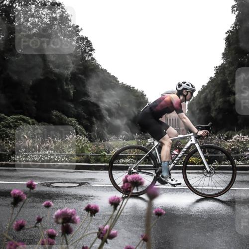 13.09.2026 - Stadtparktriathlon H.Heesch http://msf.ph/oto/10364100 13.09.2026 12:33:48 Radfahren 1008, 1093, 1099, 1117, 1131 meine-sportfotos.de