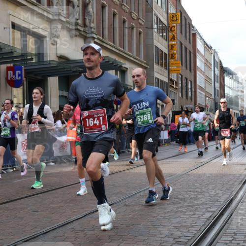 13.09.2026 - 21. swb-Marathon Bremen Strokosch-Dieckow http://msf.ph/oto/10364115 13.09.2026 13:37:06 Ziel 270, 391, 448, 869, 1180, 3323, 3333, 3627, 3804, 3823, 4155, 4300, 4433, 4628, 5388, 5547, 5577, 5612, 5738, 5791, 6804, 6904, 6911, 6947, 7074, 7571, 8268, 8380, 8439, 8443, 8553, 8674, 8748, 8753, 9441, 9701, 10062, 10106, 13077, 551, 813, 843, 950, 1285, 1641, 1849, 1854, 1991, 2241, 2275, 2531, 2930, 3122, 3541, 3635, 3732, 3787, 3874, 3894, 3909, 3998, 4261, 4410, 4448, 4932, 4947, 5236, 5355, 5547, 5577, 6046, 6056, 6269, 6408, 6431, 6629, 6961, 7006, 7046, 8443 meine-sportfotos.de