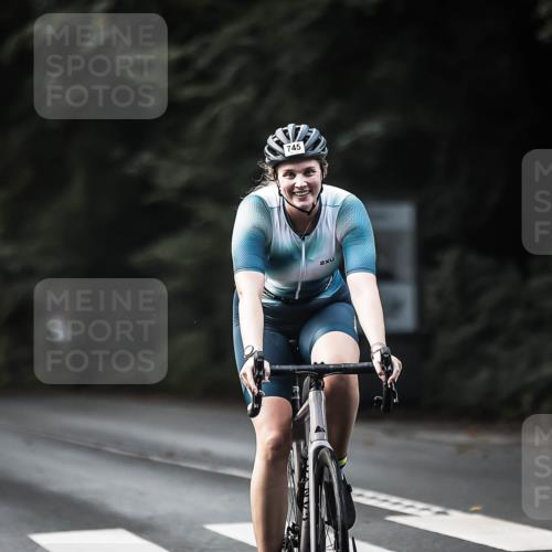 13.09.2026 - Stadtparktriathlon H.Heesch http://msf.ph/oto/10364117 13.09.2026 11:21:00 Radfahren 618, 621, 635, 665, 686, 741, 745, 806 meine-sportfotos.de