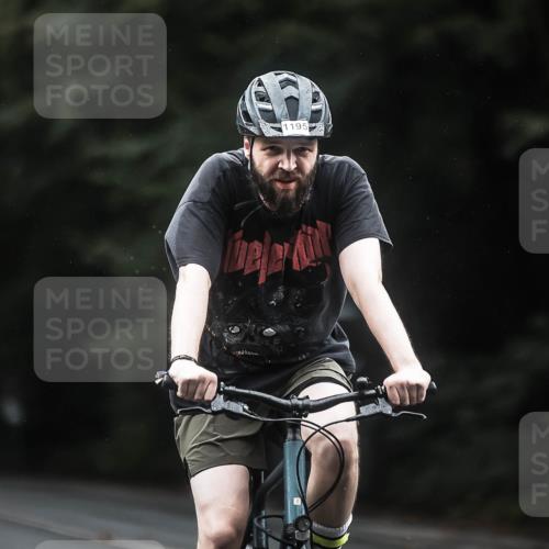 13.09.2026 - Stadtparktriathlon H.Heesch http://msf.ph/oto/10364125 13.09.2026 13:12:21 Radfahren 1195, 1205, 1409 meine-sportfotos.de