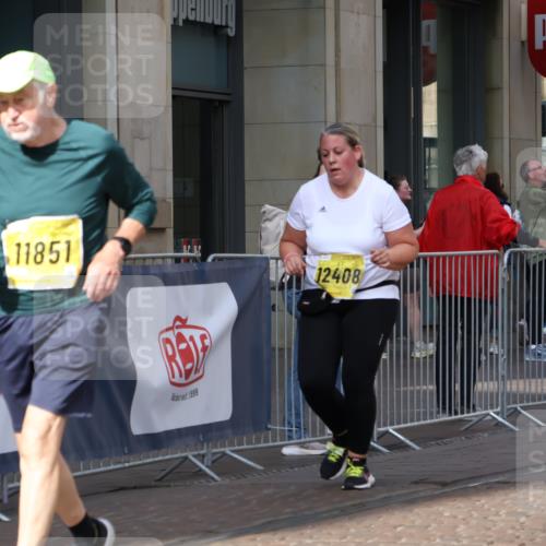 13.09.2026 - 21. swb-Marathon Bremen Strokosch-Dieckow http://msf.ph/oto/10364171 13.09.2026 11:26:39 Ziel 10573, 11254, 11851, 12377, 12408, 10667, 11538 meine-sportfotos.de