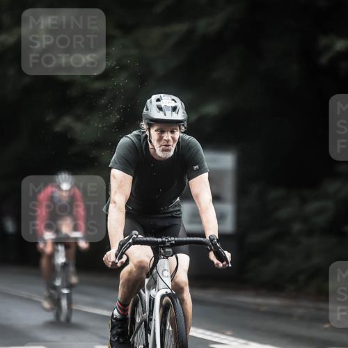 13.09.2026 - Stadtparktriathlon H.Heesch http://msf.ph/oto/10364176 13.09.2026 13:12:27 Radfahren 1205, 1241, 1257, 1271, 1413 meine-sportfotos.de