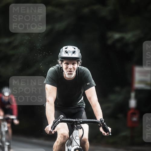 13.09.2026 - Stadtparktriathlon H.Heesch http://msf.ph/oto/10364191 13.09.2026 13:12:27 Radfahren 1205, 1241, 1257, 1271, 1413 meine-sportfotos.de