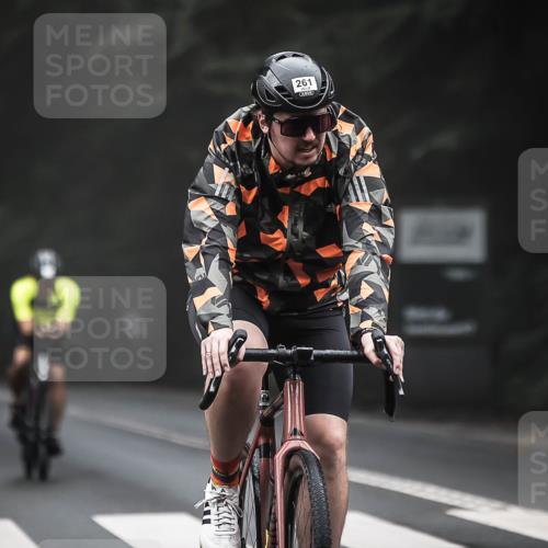 13.09.2026 - Stadtparktriathlon H.Heesch http://msf.ph/oto/10364193 13.09.2026 10:10:07 Radfahren 233, 261, 277, 316 meine-sportfotos.de