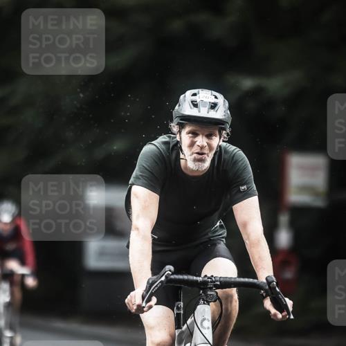 13.09.2026 - Stadtparktriathlon H.Heesch http://msf.ph/oto/10364196 13.09.2026 13:12:27 Radfahren 1205, 1241, 1257, 1271, 1413 meine-sportfotos.de