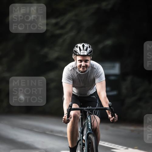 13.09.2026 - Stadtparktriathlon H.Heesch http://msf.ph/oto/10364210 13.09.2026 11:21:03 Radfahren 618, 621, 665, 741, 745, 781, 806 meine-sportfotos.de