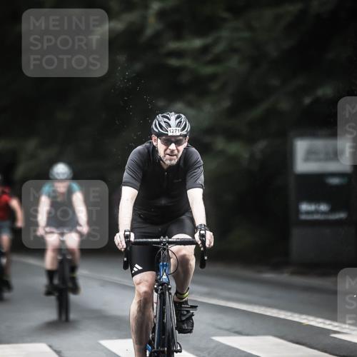 13.09.2026 - Stadtparktriathlon H.Heesch http://msf.ph/oto/10364212 13.09.2026 13:12:29 Radfahren 1205, 1241, 1257, 1271, 1413 meine-sportfotos.de