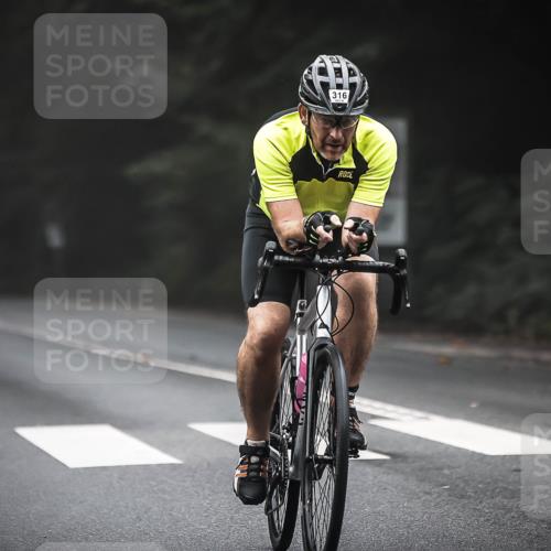 13.09.2026 - Stadtparktriathlon H.Heesch http://msf.ph/oto/10364214 13.09.2026 10:10:09 Radfahren 233, 261, 277, 316 meine-sportfotos.de