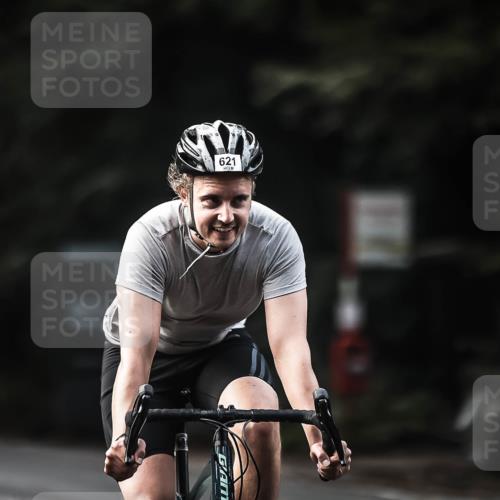 13.09.2026 - Stadtparktriathlon H.Heesch http://msf.ph/oto/10364226 13.09.2026 11:21:03 Radfahren 618, 621, 665, 741, 745, 781, 806 meine-sportfotos.de