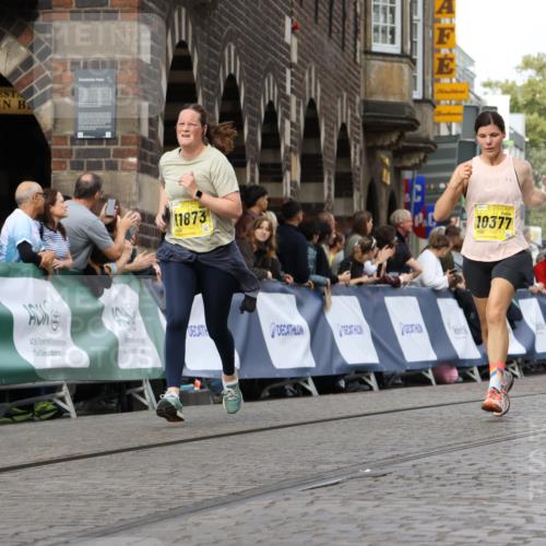 13.09.2026 - 21. swb-Marathon Bremen Strokosch-Dieckow http://msf.ph/oto/10364230 13.09.2026 10:59:33 Ziel 10415, 10427, 10492, 10668, 11086, 11125, 11301, 11302, 11500, 11913, 12118, 12200, 12267, 12297, 12537, 12541, 10236, 10355, 10669, 10928, 10929, 11056, 11089, 11194, 11419, 11501, 11594, 11803, 12138, 12480, 12527 meine-sportfotos.de