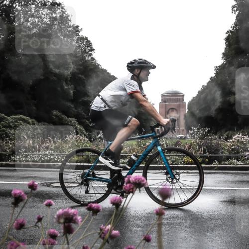 13.09.2026 - Stadtparktriathlon H.Heesch http://msf.ph/oto/10364232 13.09.2026 12:34:21 Radfahren 1029, 1104, 1170, 1187 meine-sportfotos.de