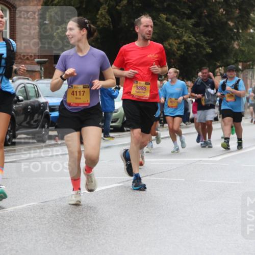 13.09.2026 - Kiel Lauf Markus Tischler http://msf.ph/oto/10364235 13.09.2026 11:59:04 Fleethörn 117, 300, 4, 39, 4117, 4, 38, 3898, 8077 meine-sportfotos.de