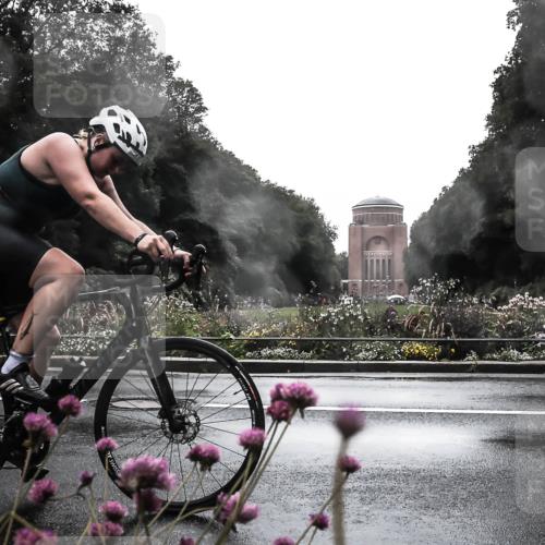 13.09.2026 - Stadtparktriathlon H.Heesch http://msf.ph/oto/10364254 13.09.2026 12:34:35 Radfahren 1027, 1144, 1159, 1167, 1224 meine-sportfotos.de