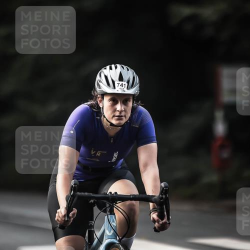 13.09.2026 - Stadtparktriathlon H.Heesch http://msf.ph/oto/10364298 13.09.2026 11:21:06 Radfahren 621, 696, 741, 745, 776, 781 meine-sportfotos.de