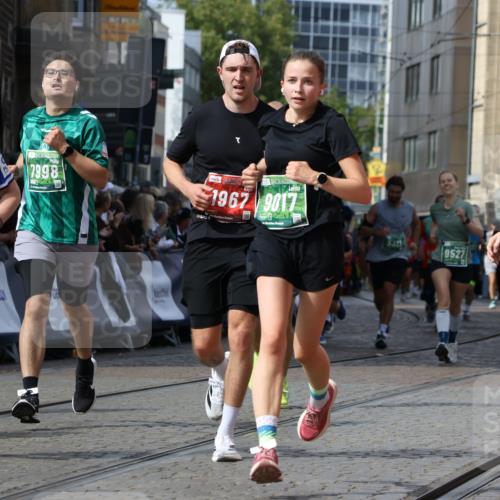 13.09.2026 - 21. swb-Marathon Bremen Strokosch-Dieckow http://msf.ph/oto/10364315 13.09.2026 13:35:07 Ziel 489, 1210, 1395, 1967, 2413, 2525, 2561, 2755, 2831, 3052, 3058, 3181, 3217, 3353, 3380, 3388, 3765, 3768, 3842, 5378, 5415, 5684, 5694, 5760, 6085, 6128, 6168, 6244, 6627, 6655, 6756, 7443, 7462, 7833, 8155, 8182, 8453, 8493, 8552, 8623, 8683, 9038, 9788, 9820, 13180, 536, 1150, 2003, 2366, 2625, 2866, 3311, 3916, 4062, 4635, 4985, 5016, 6320, 6750, 6837, 7305, 7377, 7657, 7703, 7998, 8300, 8328, 8773, 9017, 9526, 9527 meine-sportfotos.de