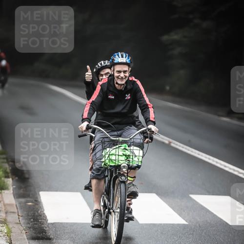 13.09.2026 - Stadtparktriathlon H.Heesch http://msf.ph/oto/10364316 13.09.2026 10:10:37 Radfahren 210, 309, 342 meine-sportfotos.de