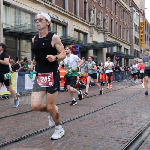 13.09.2026 - 21. swb-Marathon Bremen Strokosch-Dieckow http://msf.ph/oto/10364323 13.09.2026 13:37:10 Ziel 270, 391, 448, 869, 1180, 3323, 3627, 3804, 3823, 4155, 4300, 4433, 4628, 5388, 5612, 5624, 5738, 5791, 6032, 6804, 6904, 6911, 6947, 7003, 7074, 7571, 8380, 8439, 8553, 8674, 8748, 8753, 9441, 10062, 10106, 551, 843, 950, 1285, 1641, 1849, 1854, 1991, 2241, 2275, 2531, 2930, 3122, 3333, 3541, 3732, 3787, 3874, 3894, 3909, 3998, 4261, 4410, 4448, 4932, 4947, 5236, 5355, 5547, 5577, 6046, 6056, 6269, 6408, 6431, 6629, 6947, 6961, 7006, 7046, 8268, 8443, 9701 meine-sportfotos.de