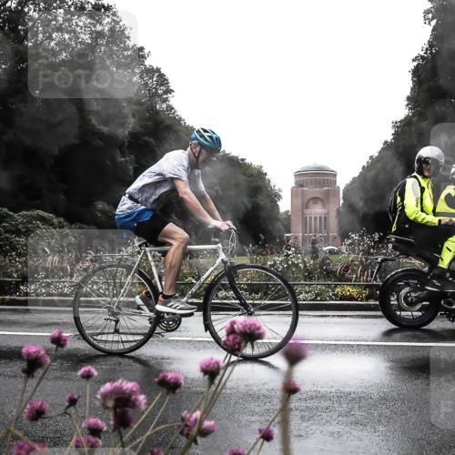 13.09.2026 - Stadtparktriathlon H.Heesch http://msf.ph/oto/10364329 13.09.2026 12:34:47 Radfahren 1062, 1063, 1073, 1177, 1234 meine-sportfotos.de