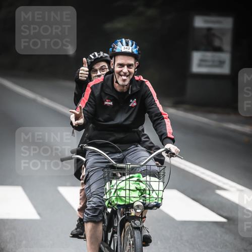13.09.2026 - Stadtparktriathlon H.Heesch http://msf.ph/oto/10364345 13.09.2026 10:10:37 Radfahren 210, 309, 342 meine-sportfotos.de