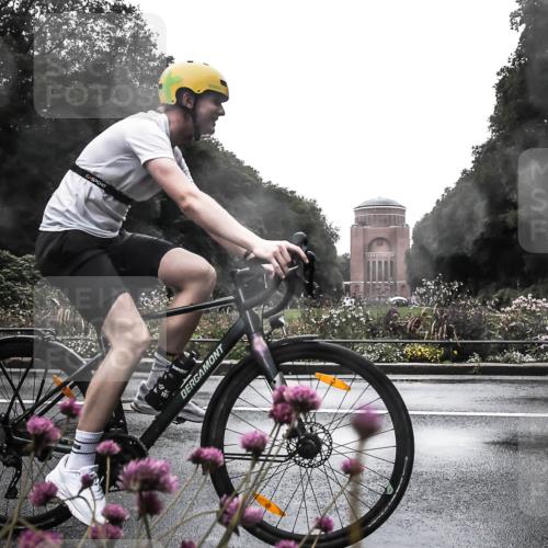 13.09.2026 - Stadtparktriathlon H.Heesch http://msf.ph/oto/10364356 13.09.2026 12:34:51 Radfahren 978, 1062, 1063, 1177, 1178, 1234 meine-sportfotos.de