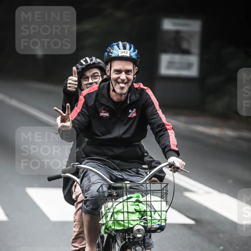 13.09.2026 - Stadtparktriathlon H.Heesch http://msf.ph/oto/10364360 13.09.2026 10:10:38 Radfahren 210, 309, 342 meine-sportfotos.de