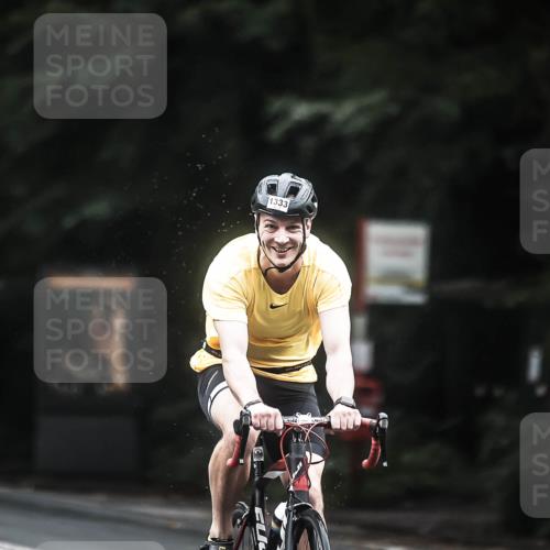 13.09.2026 - Stadtparktriathlon H.Heesch http://msf.ph/oto/10364403 13.09.2026 13:12:37 Radfahren 1218, 1257, 1268, 1333 meine-sportfotos.de