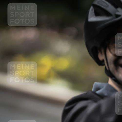 13.09.2026 - Stadtparktriathlon H.Heesch http://msf.ph/oto/10364435 13.09.2026 10:10:39 Radfahren 210, 274, 309, 342 meine-sportfotos.de