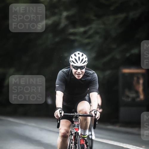 13.09.2026 - Stadtparktriathlon H.Heesch http://msf.ph/oto/10364445 13.09.2026 13:12:41 Radfahren 1218, 1268, 1333, 1346 meine-sportfotos.de