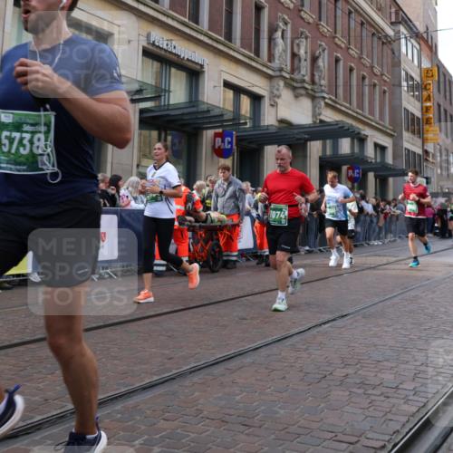 13.09.2026 - 21. swb-Marathon Bremen Strokosch-Dieckow http://msf.ph/oto/10364448 13.09.2026 13:37:12 Ziel 270, 391, 448, 869, 1180, 3323, 3627, 3804, 3823, 4155, 4300, 4433, 4628, 5388, 5612, 5624, 5738, 5791, 6032, 6804, 6904, 6911, 7003, 7074, 7571, 7635, 8315, 8316, 8380, 8439, 8553, 8674, 8748, 8753, 9441, 10062, 10106, 950, 1180, 1285, 1641, 1849, 1854, 1991, 2241, 2275, 2531, 2930, 3122, 3333, 3732, 3787, 3894, 3909, 4261, 4410, 4448, 4932, 4947, 5236, 5355, 5547, 5577, 6046, 6056, 6269, 6408, 6431, 6629, 6904, 6947, 6961, 7006, 7046, 8268, 8443, 9701 meine-sportfotos.de