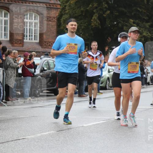 13.09.2026 - Kiel Lauf Markus Tischler http://msf.ph/oto/10364476 13.09.2026 12:00:09 Fleethörn 38, 7725, 39, 2121, 10379, 1, 39, 1225, 8138 meine-sportfotos.de