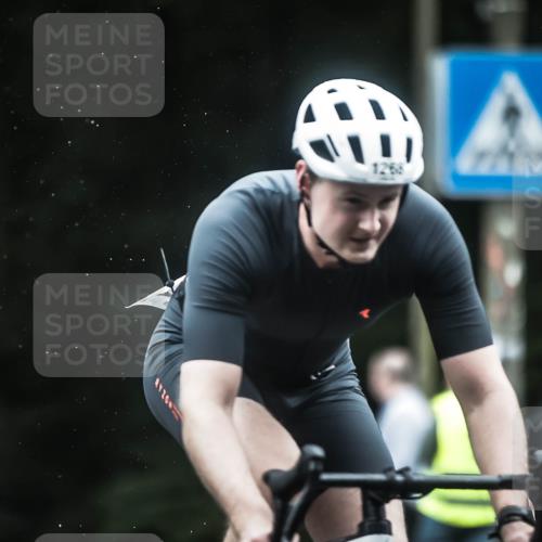 13.09.2026 - Stadtparktriathlon H.Heesch http://msf.ph/oto/10364521 13.09.2026 13:12:43 Radfahren 1218, 1268, 1346 meine-sportfotos.de